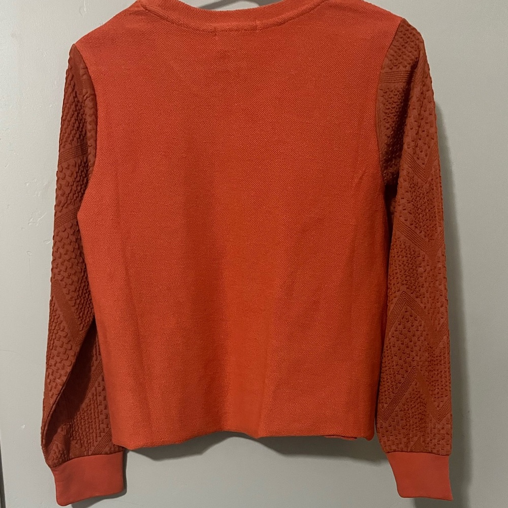 Roolee Women’s Orange Pull On Sweater Size Small - Picture 4 of 12